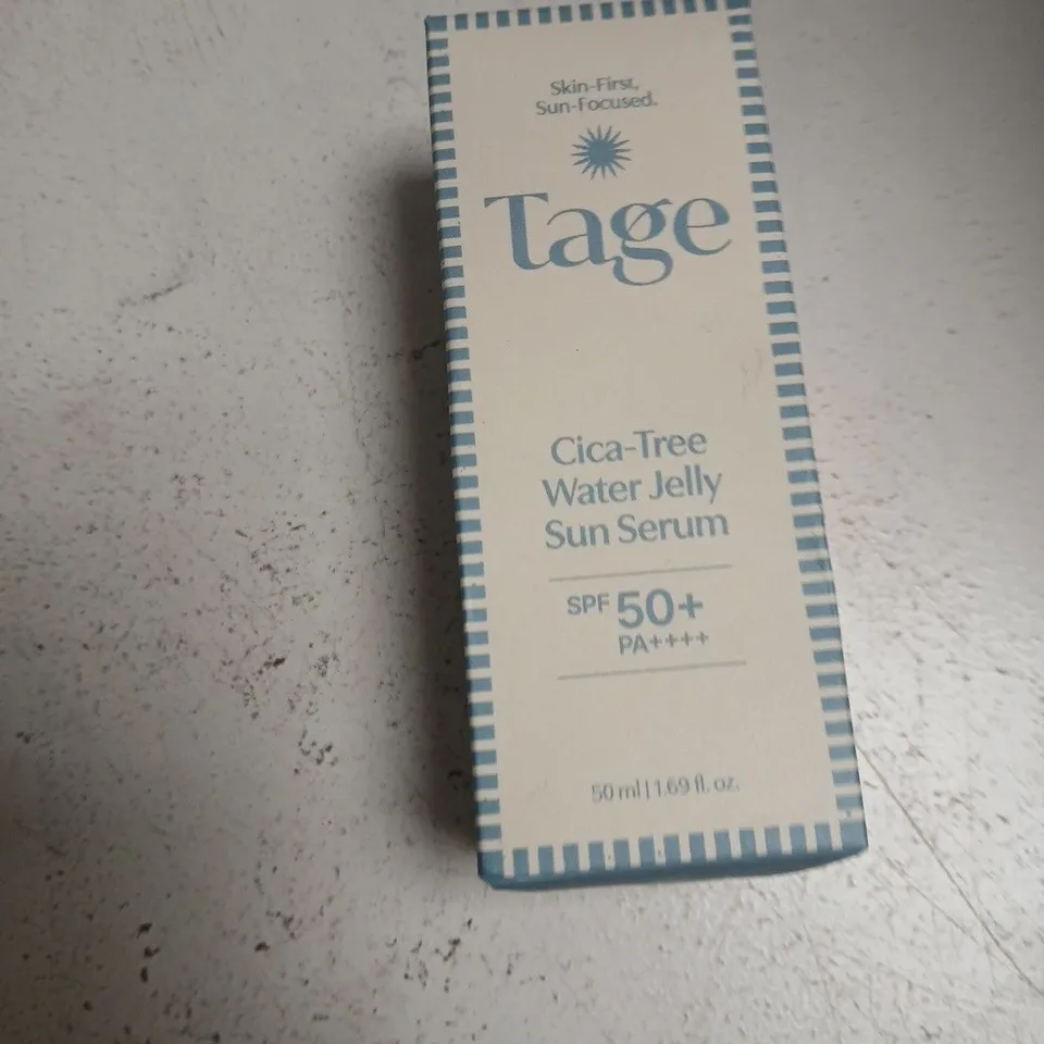 TOTE OF APPROXIMATELY 20 ASSORTED COSMETICS TO INCLUDE: TAGE SUN SERUM 