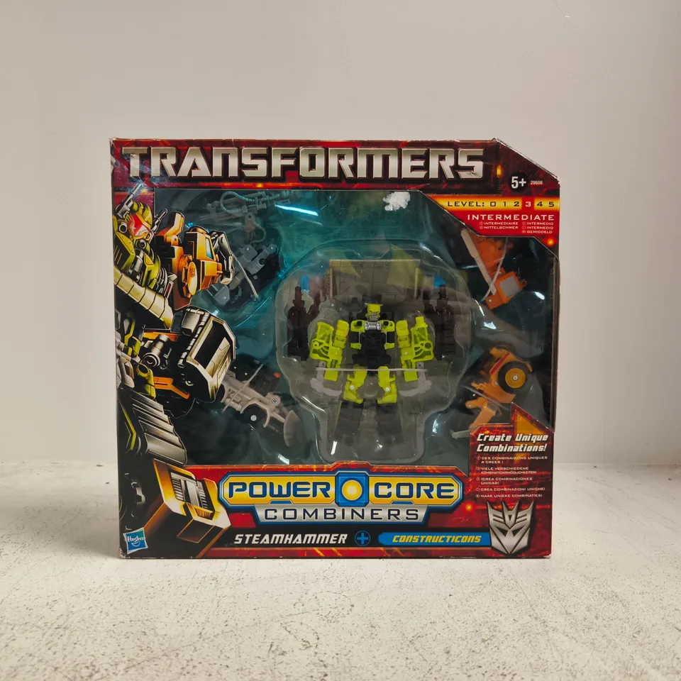 TRANSFORMERS POWER CORE COMBINER STEAMHAMMER – BOXED FIGURE