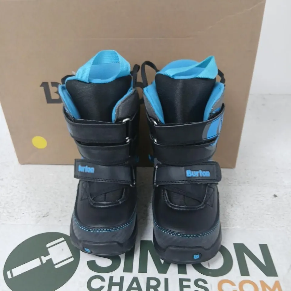 BURTON GROM YOUTH SNOW BOOTS – BLACK/BLUE, UK SIZE 11C
