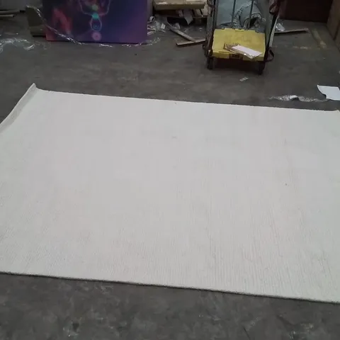 QUALITY DESIGNER AREA RUG - APPROXIMATELY 290X200CM