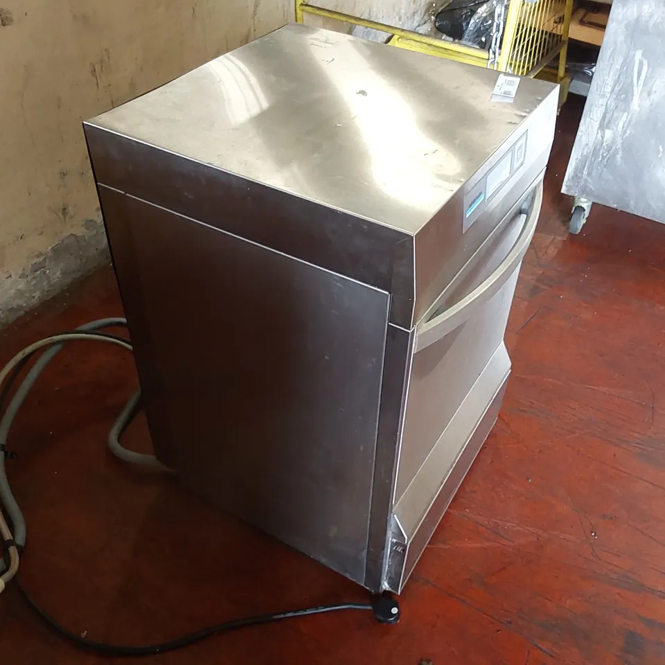 WINTERHALTER COMMERCIAL DISHWASHER 