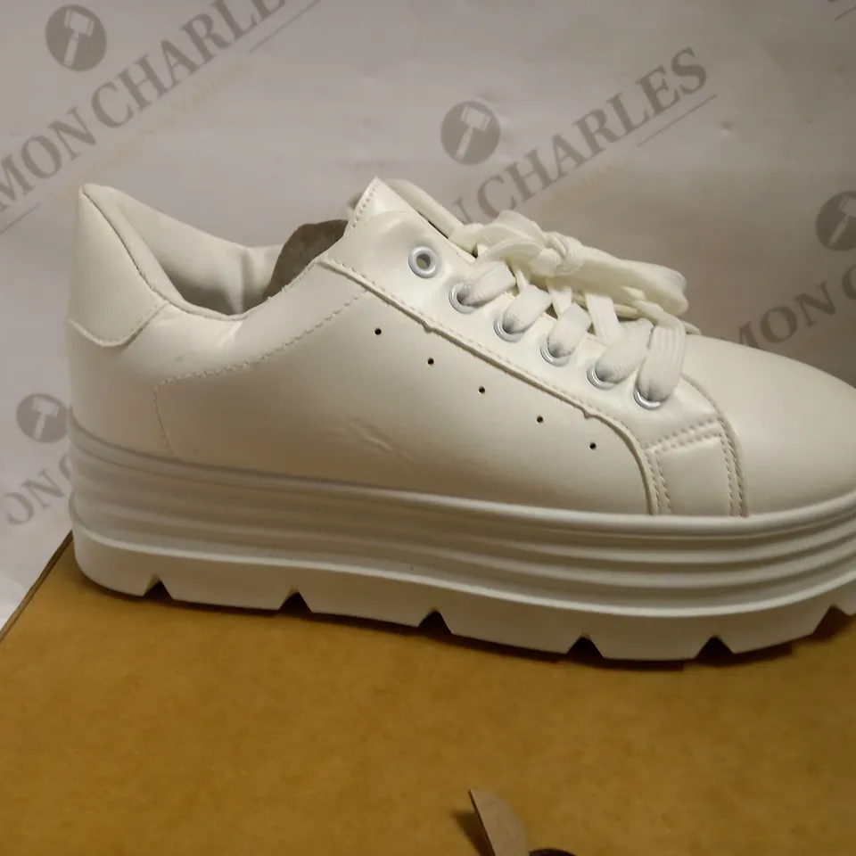 KOI VEGAN YUMI LAYERED CHUNKY TRAINERS - SIZE 6