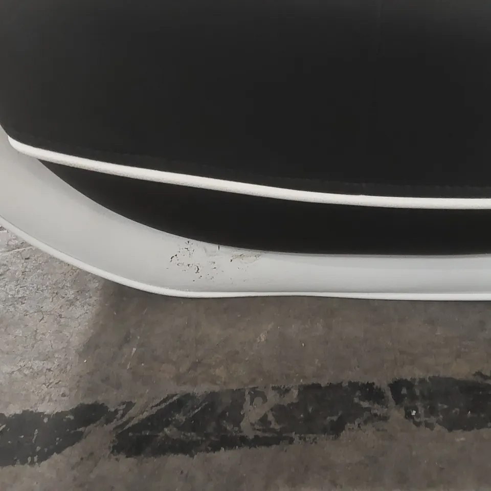 QUALITY DESIGNER HARTLE 2 - PIECE FAUX LEATHER LIVING ROOM SET