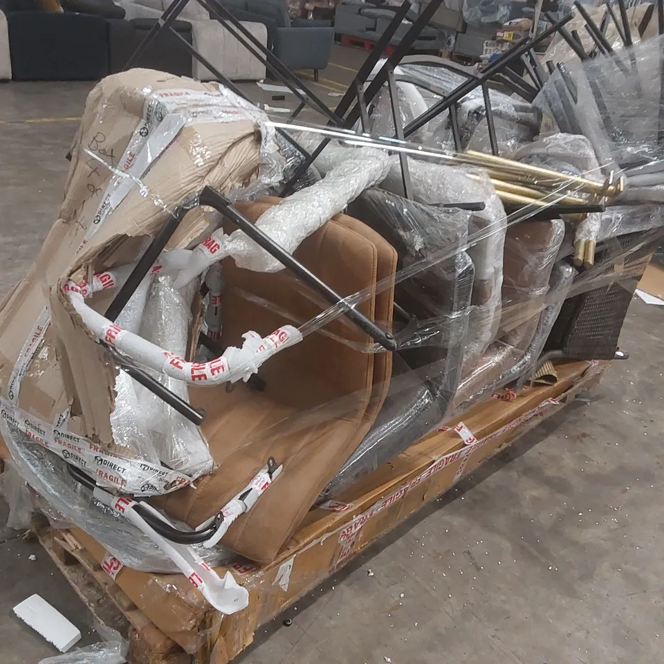 PALLET CONTAINING A LARGE QUANTITY OF ASSORTED DESIGNER CHAIR/FURNITURE PARTS ECT