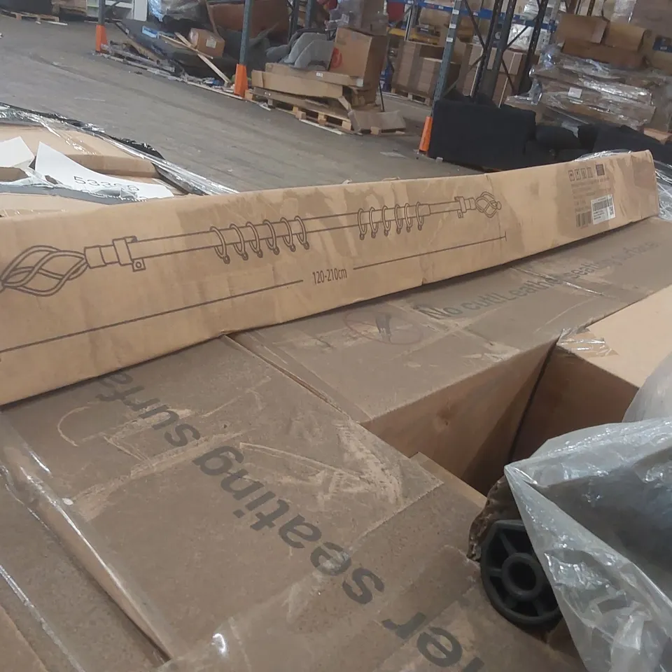 PALLET CONTAINING A LARGE QUANTITY OF ASSORTED ITEMS INCLUDING: OFFICE CHAIRS, CURTAIN RAIL ECT