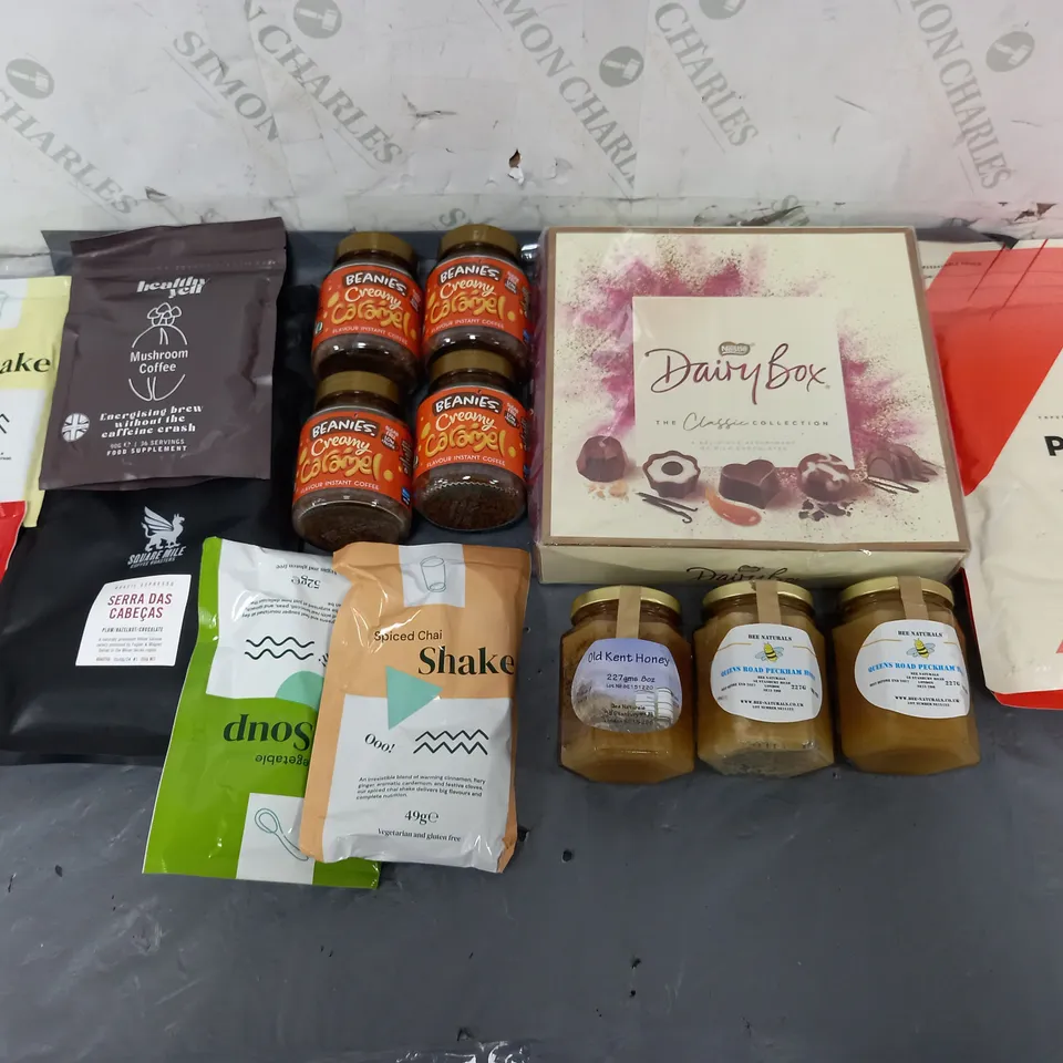 APPROXIMATELY 5 ASSORTED FOOD ITEMS TO INCLUDE - MP PROTEIN PANCAKE MIX, NESTLE DAIRYBOX, AND HEALTHY YELL MUSHROOM COFFEE ETC. 