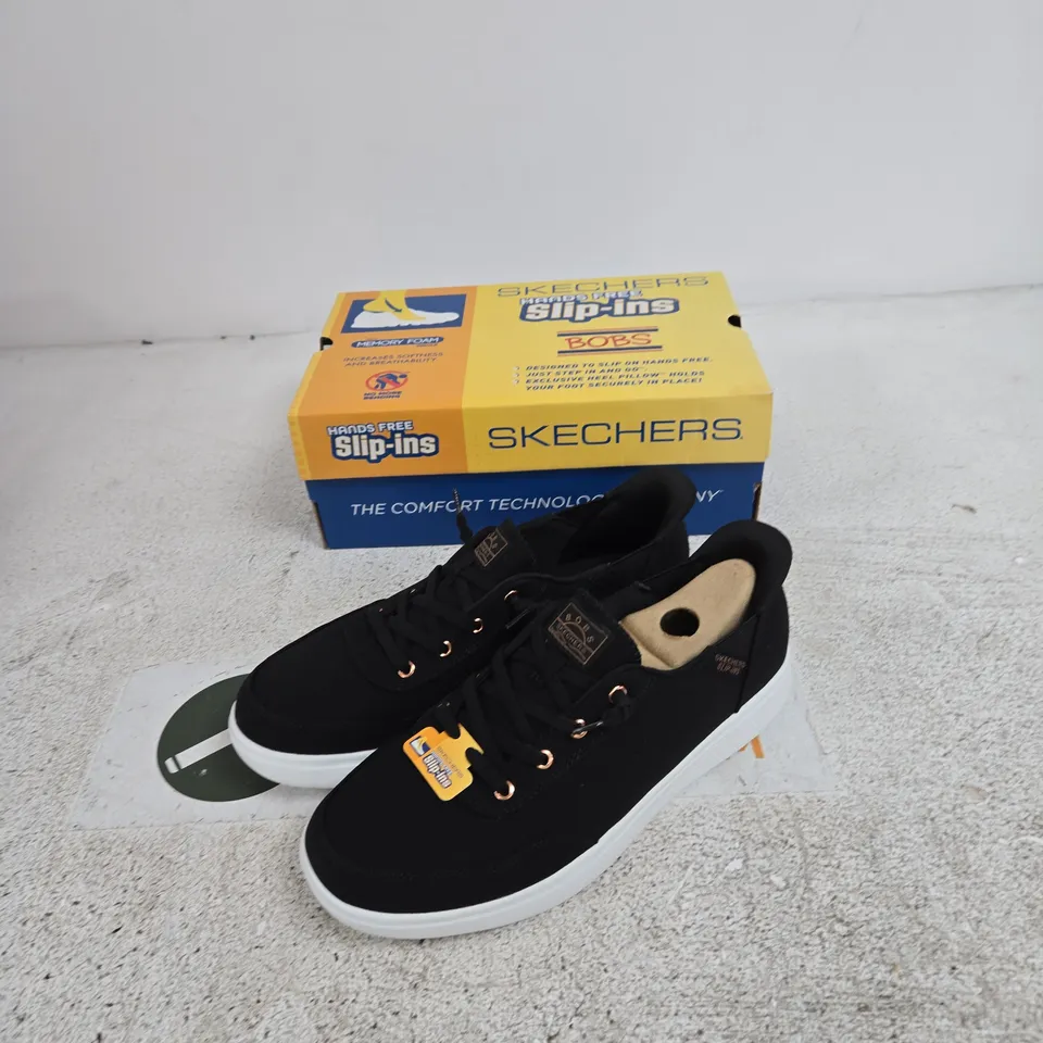 SKECHERS SLIP-INS BOBS VEGAN BLACK TRAINERS – UK 7 (US 10)
