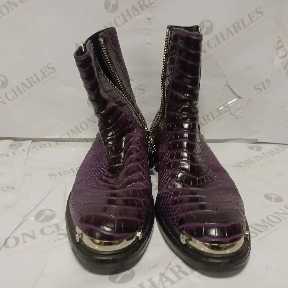 PAIR OF KOI DESIGNER VEGAN LOWCUT BOOTS IN PURPLE SNAKESKIN EFFECT - SIZE 10