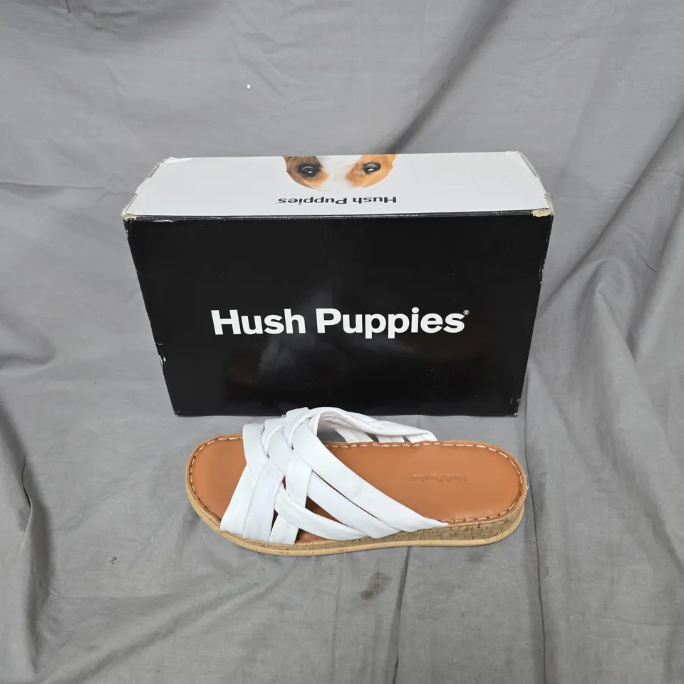 HUSH PUPPIES WOMEN'S WHITE CROSS-STRAP SANDALS - BOXED - SIZE EUR 41
