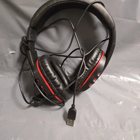 APPROXIMATELY 20 WIRED SURROUND SOUND HEADSETS - COLLECTION ONLY