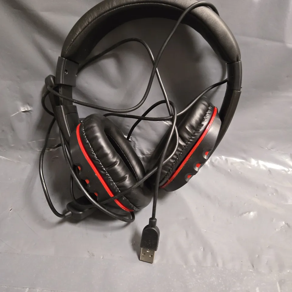 APPROXIMATELY 20 WIRED SURROUND SOUND HEADSETS - COLLECTION ONLY