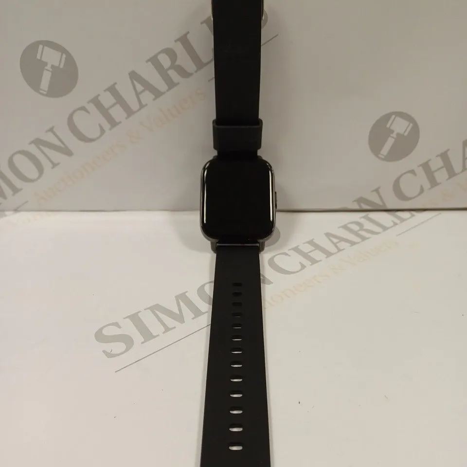 BOXED MOLOCY SMART WATCH IN BLACK