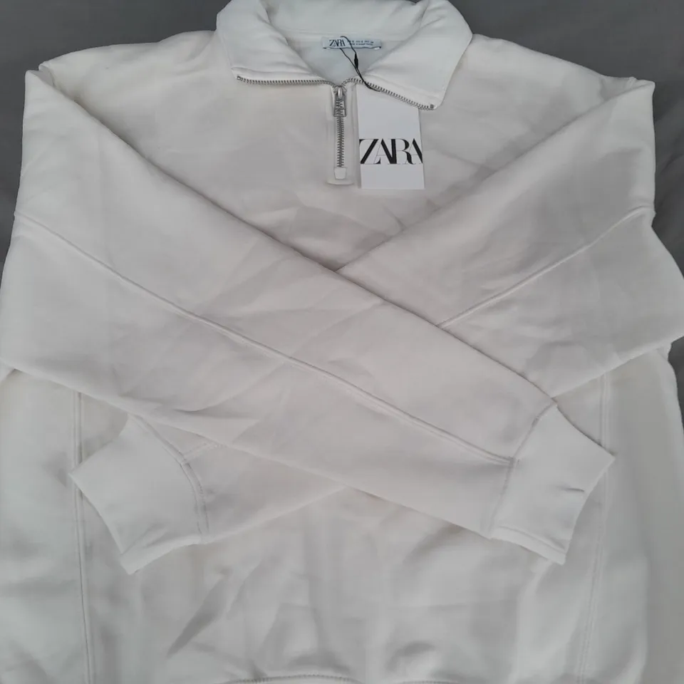 ZARA 1/4 ZIP SWEATER IN CREAM SIZE SMALL