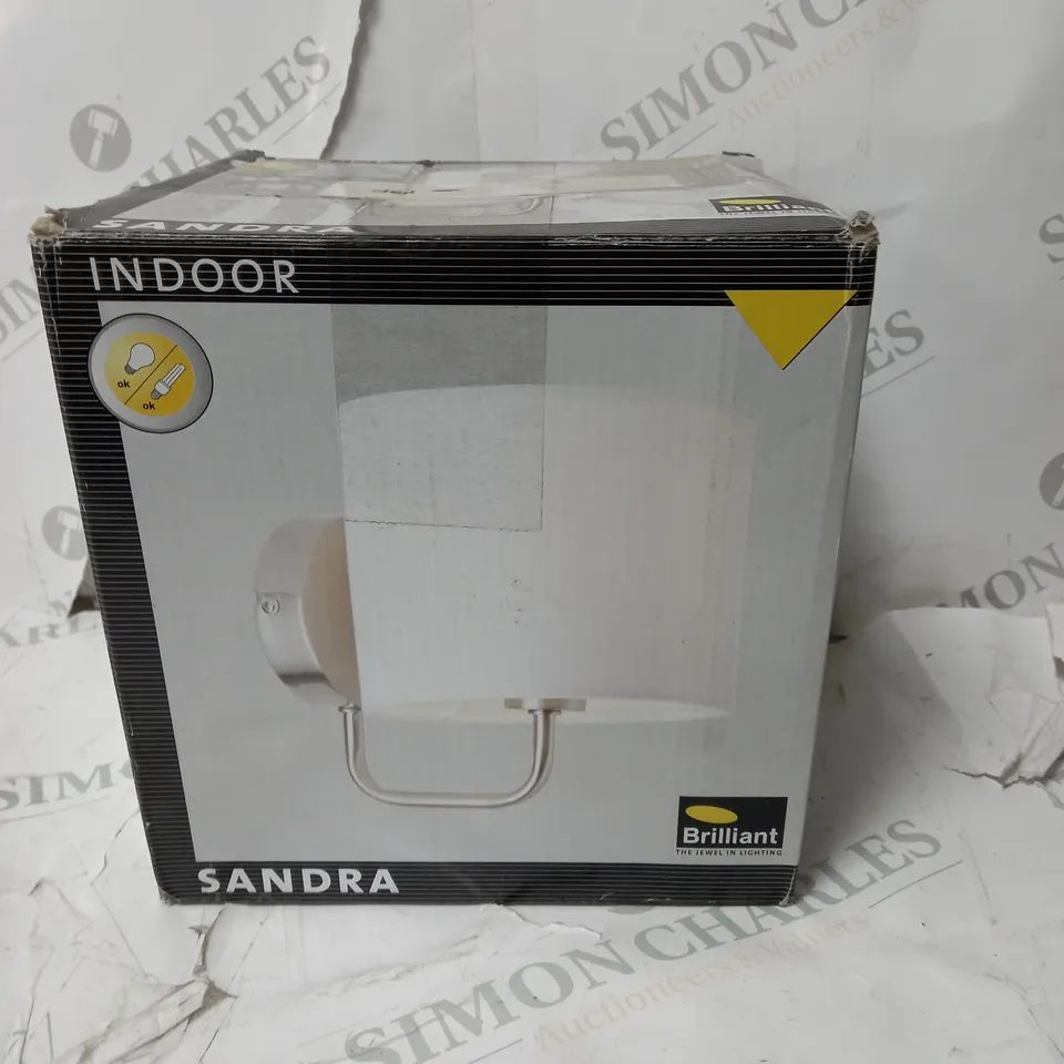 SANDRA 1 LIGHT WALL LIGHT IN WHITE/CHROME