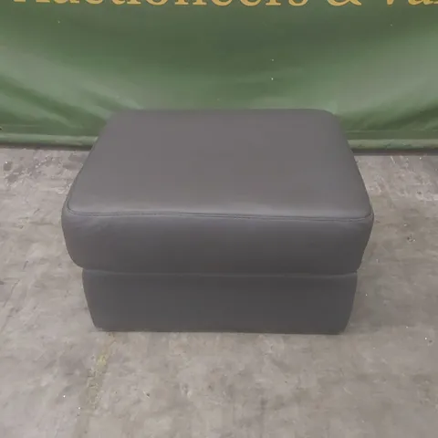 QUALITY DESIGNER ITALIAN MADE GHIRLANDAIO LEATHER UPHOLSTERED STORAGE FOOTSTOOL 