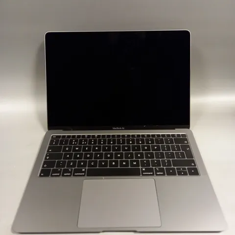APPLE MACBOOK AIR - A1932