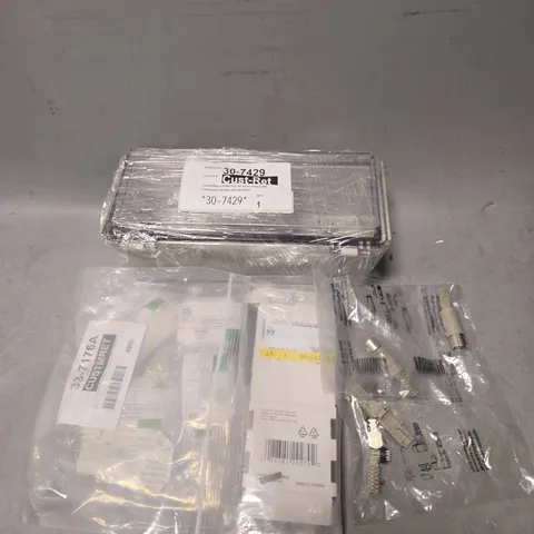 LOT OF APPROX 4 ASSORTED ITEMS TO INCLUDE - MAKITA 18MM 23G HEADLESS PINS - CAMDENBOSS X8 SERIES HINGED ABS - R-TECH STAINLESS STEEL SHAKEPROOF WASHERS - ETC