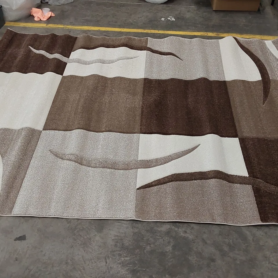 ALIANA FLAT WEAVE CHOCOLATE/BROWN/CREAM DIAMOND RUG // 200 X 290CM