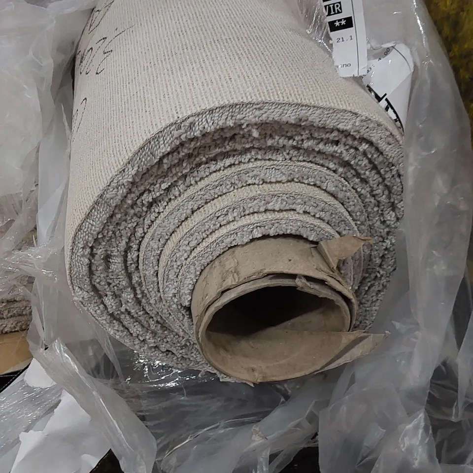 ROLL OF QUALITY FIRST IMPRESSIONS DEMEANO CARPET // SIZE: APPROXIMATELY 3.2 X 4m