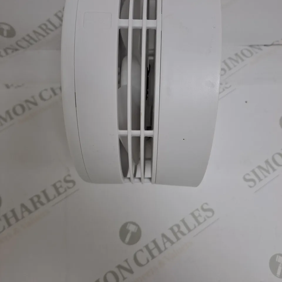 BOXED BELL & HOWELL RECHARGEABLE EXTENDABLE DESK & FLOOR FAN, WHITE