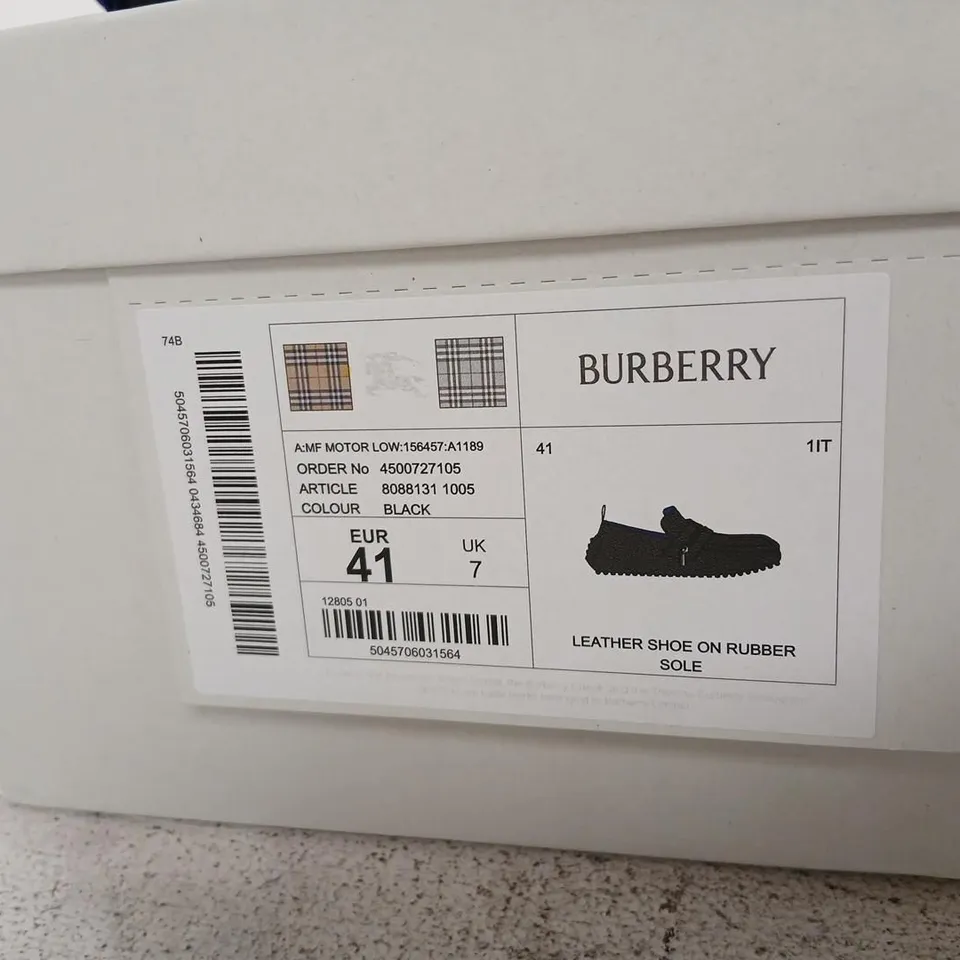 BURBERRY LEATHER SLIP-ON LOAFERS – BLACK, UK 7 (EUR 41)