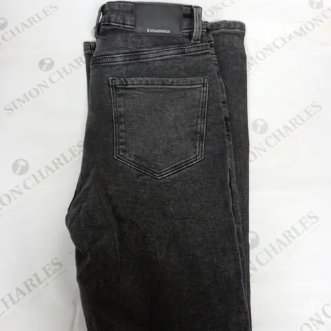 STRADIVARIUS GREY WASHED DENIM JEANS SIZE 8