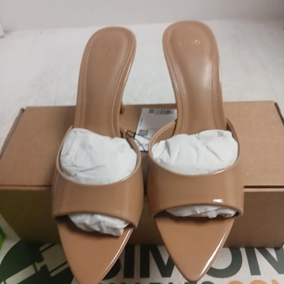 MNG SANDALS – WOMEN'S, UK 5 (EU 38) – BEIGE/NUDE PATENT