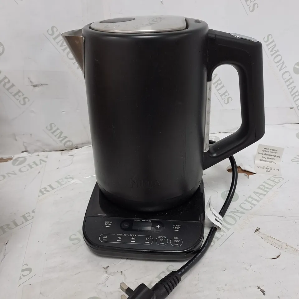 NINJA PERFECT TEMPERATURE KETTLE KT200UK