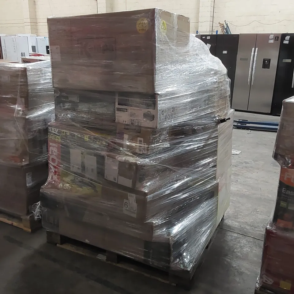 PALLET OF APPROXIMATELY 17 UNPROCESSED RAW RETURN HOUSEHOLD AND ELECTRICAL GOODS TO INCLUDE;