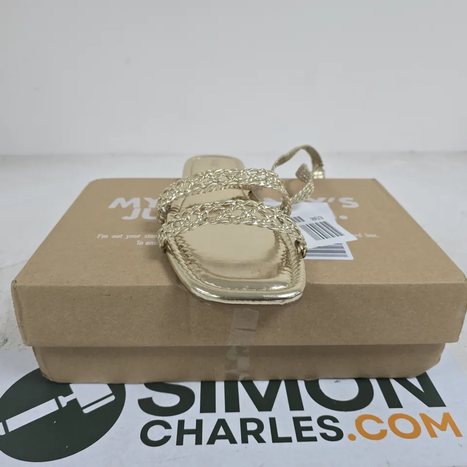 SIMPLY BE GIA EXTRA WIDE GOLD SANDALS SIZE 9 BOXED