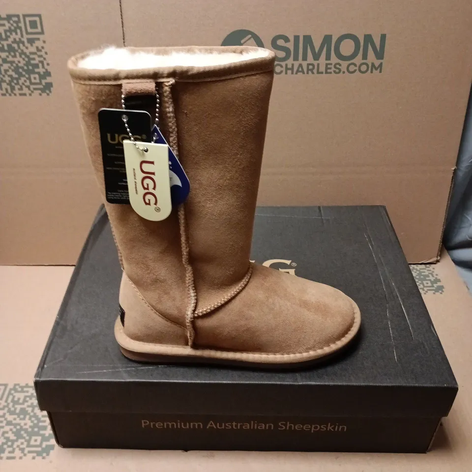 BOXED PAIR OF UGG TALL CLASSIC BOOTS IN TAN - EU 36/37