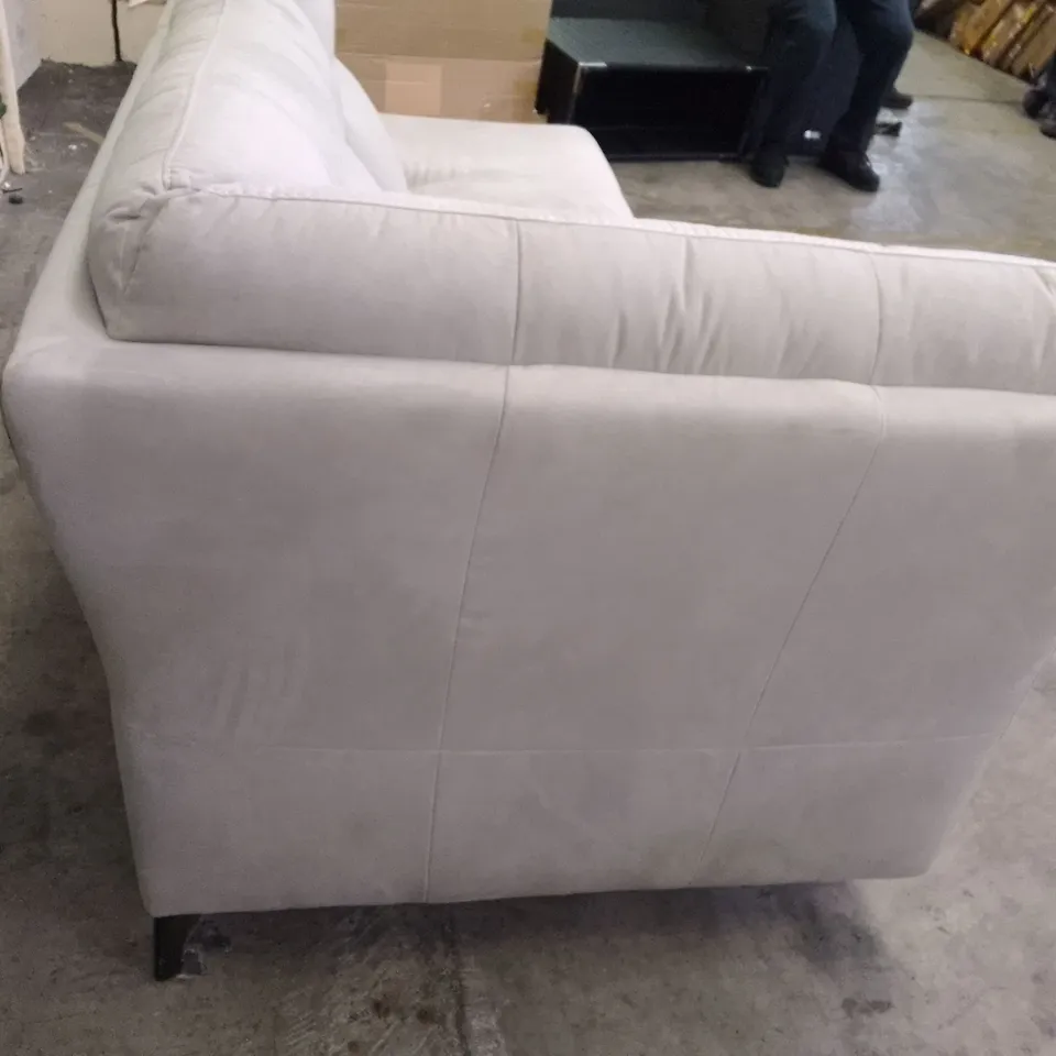 QUALITY ITALIAN DESIGNER RHF CHAISE - GREY FABRIC 