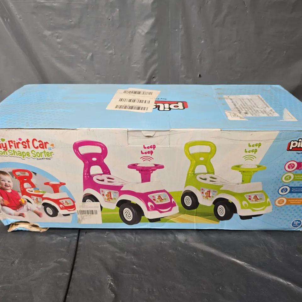 PILSAN MY FIRST CAR WITH SHAPE SORTER - PINK
