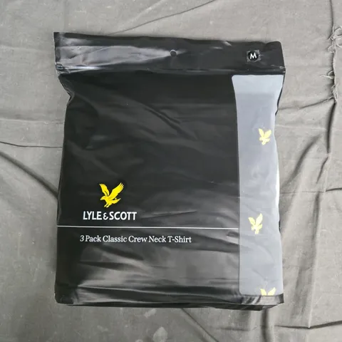 BAGGED LYLE & SCOTT 3 PACK CLASSIC CREW NECK T-SHIRTS – UK M