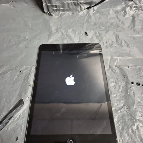APPLE IPAD MINI - A1432
