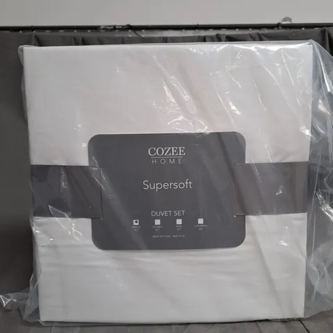 COZEE HOME SUPERSOFT WHITE DOUBLE DUVET SET - SINGLE