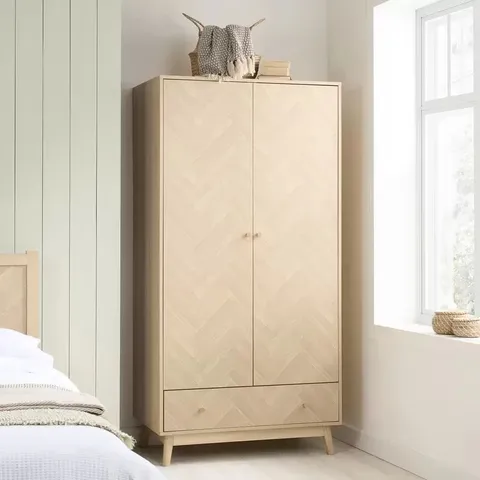 BOXED BIRLEA HERRINGFORD 2 DOOR SINGLE DRAWER OAK WARDROBE (2 BOXES)