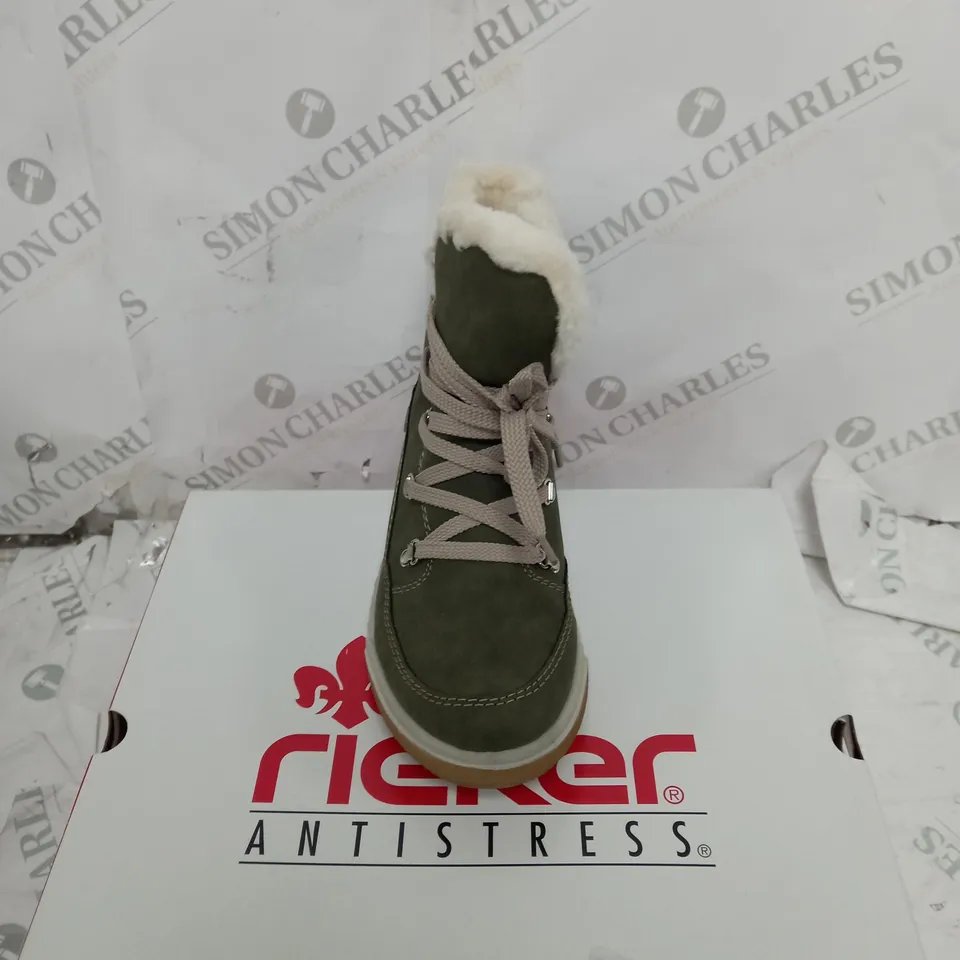 BOXED PAIR OF RIEKER ANTISTRESS HIKING BOOTS IN KHAKI - SIZE 5