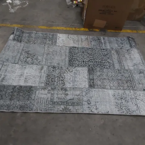 SIESTA EKOHALI RUG - GREY // APPROX SIZE: 155 X 230cm