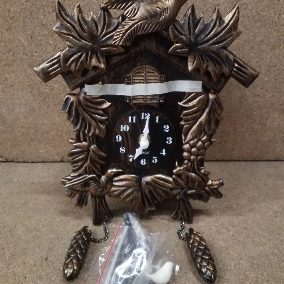 BOXED PINKERTON WALL CLOCK - BROWN