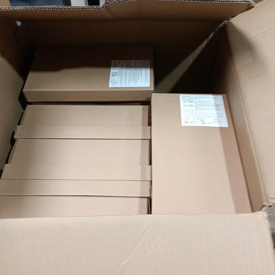 LOT OF 9 BOXED PAIRS OF SANDALS IN VARIOUS SIZES - UNCHECKED SIZES