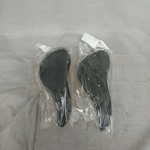 BOX OF APPROX 50 HAIRBRUSHES IN ASSORTED COLOURS