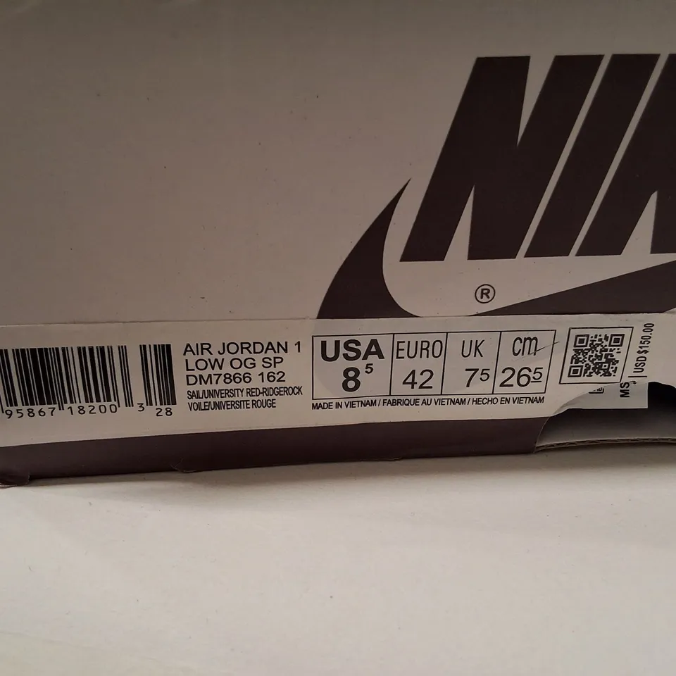 NIKE AIR JORDAN 1 LOW OG SP DM7866-162 – UK 7.5 (US 8.5) MENS SNEAKERS