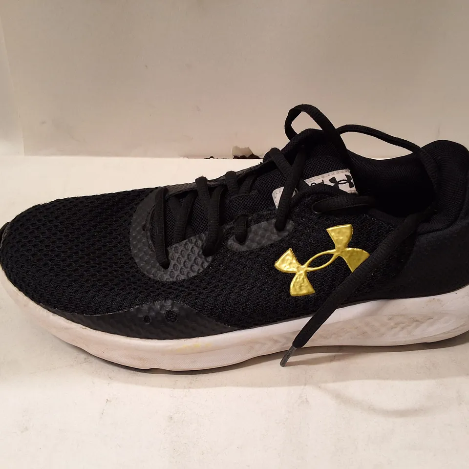 UNDER ARMOUR RUNNING SHOES - BLACK, UK 7.5 (US 8.5) - MEN'S