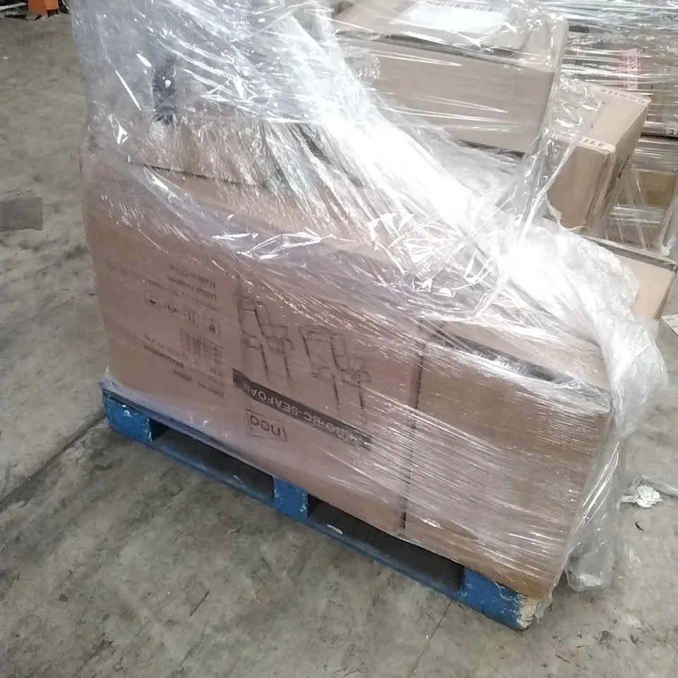 A PALLET OF ASSORTED NEO PRODUCTS WHICH INCLUDE; KAMADOS, PARASOL BASE, CHAIRS ETC
