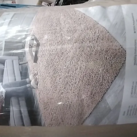 PETALUMA SOLID COLOUR SHAG AREA RUG APPROXIMATELY 80X300CM 