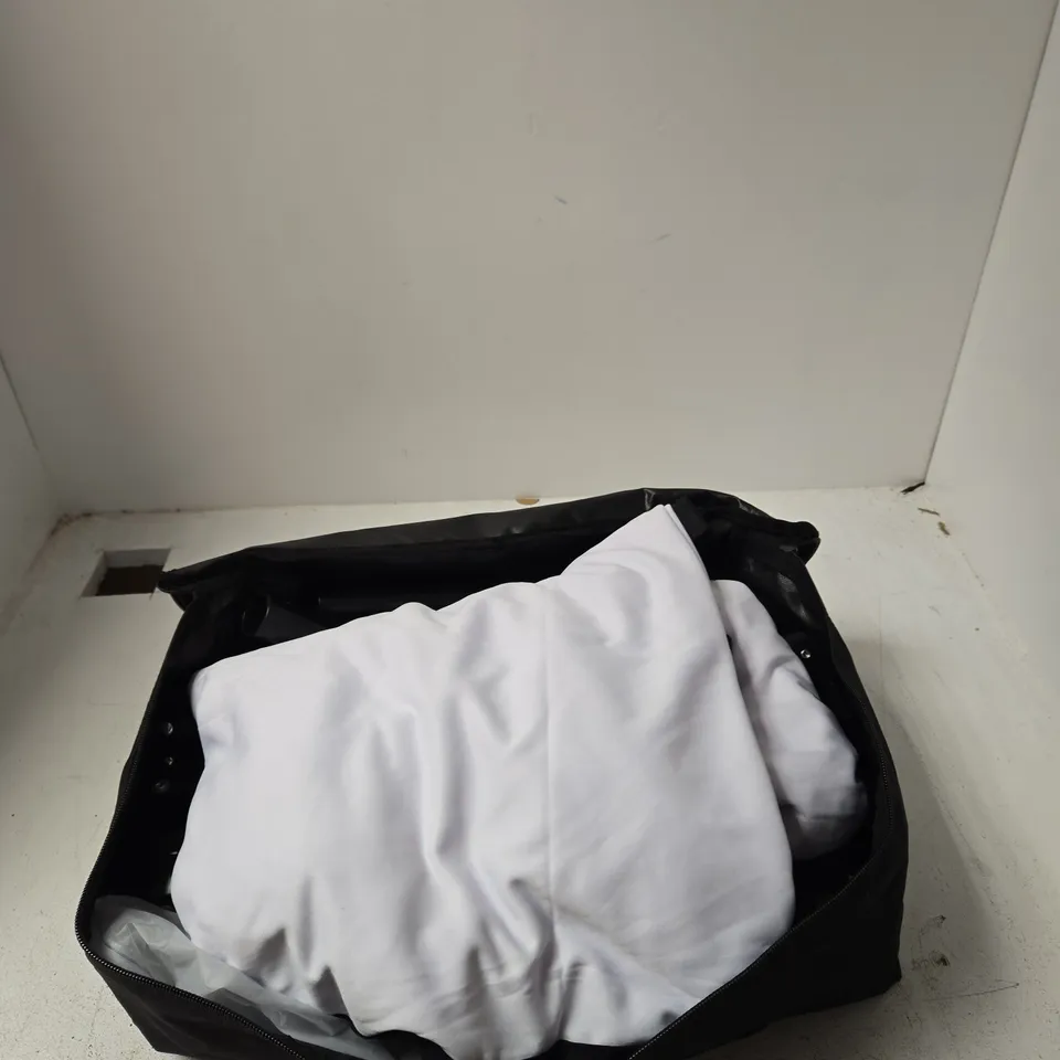 PROJECTOR SCREEN 120 INCH – PORTABLE TRIPOD SCREEN IN CARRY BAG