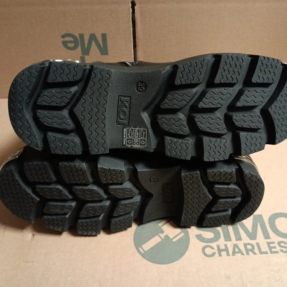 BOXED KOI BLACK LEATHER KNEE-HIGH BOOTS WITH BUCKLES & SILVER HEEL DETAIL - UK6