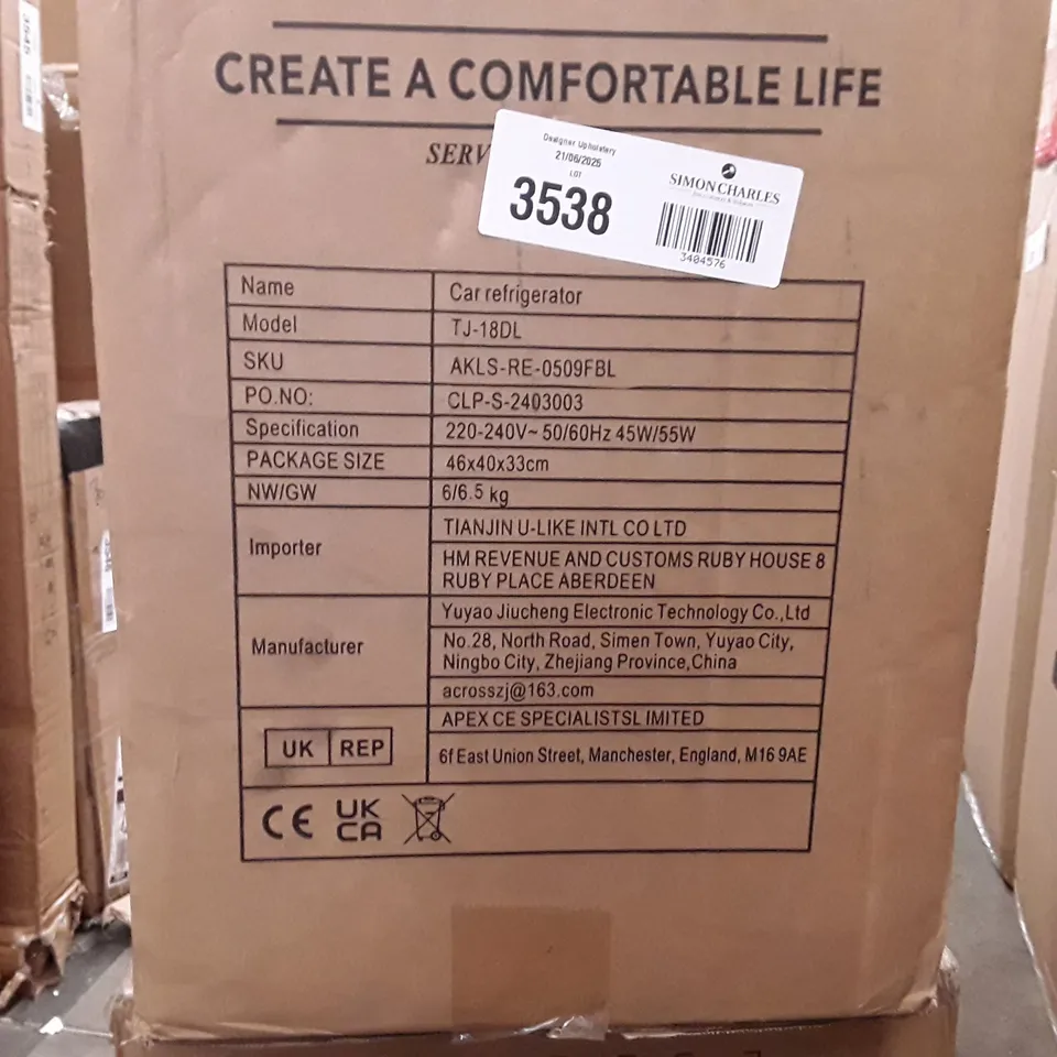 BOXED 220-240V 45W/55W MINI CAR REFRIGERATOR
