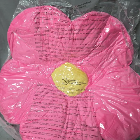 bagged large flower cushion/pillow